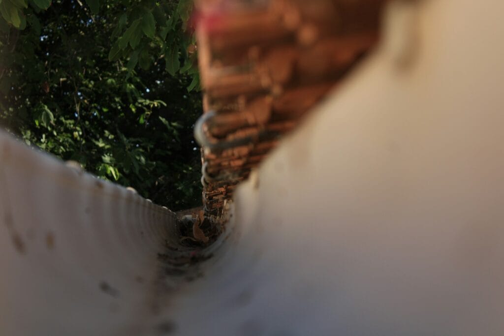 roof gutter
